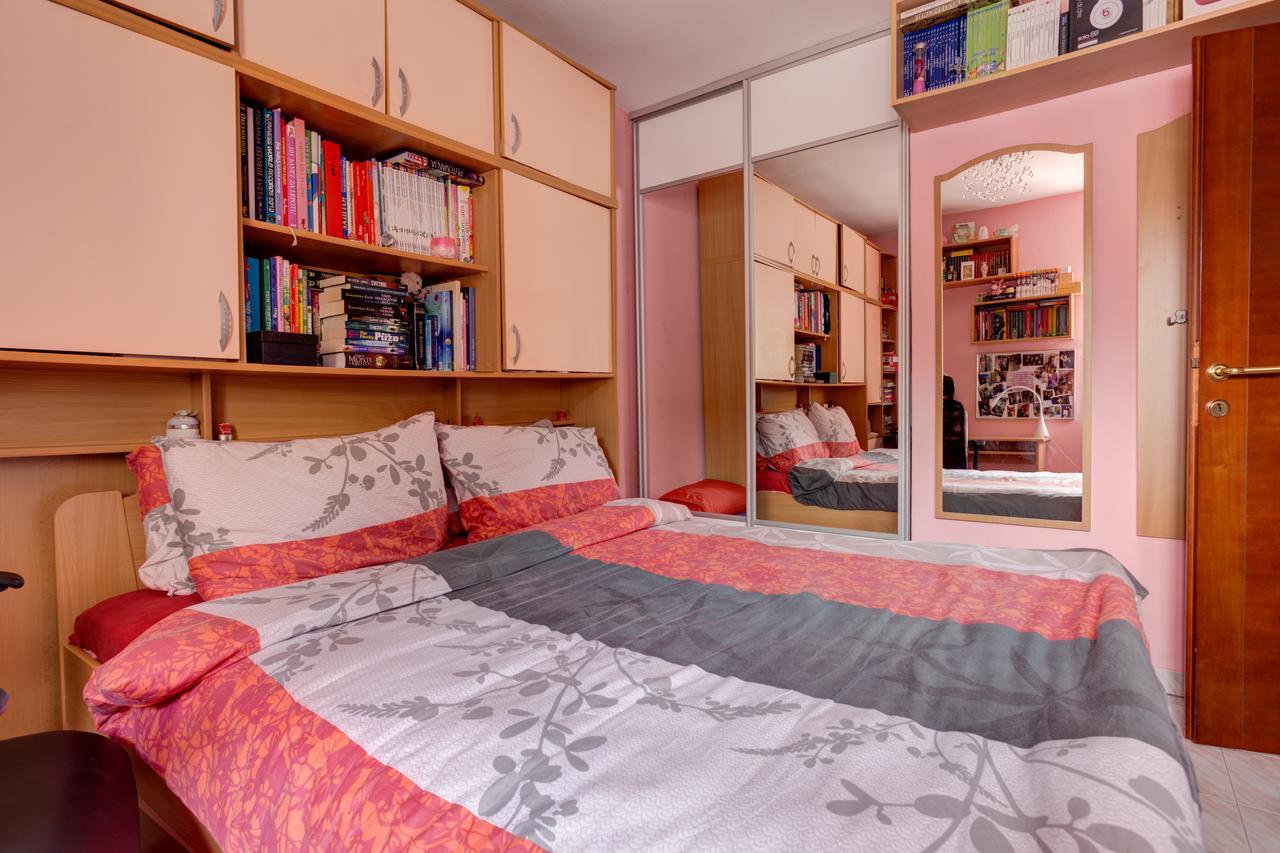 Apartments Varja Свети Стефан Екстериор снимка